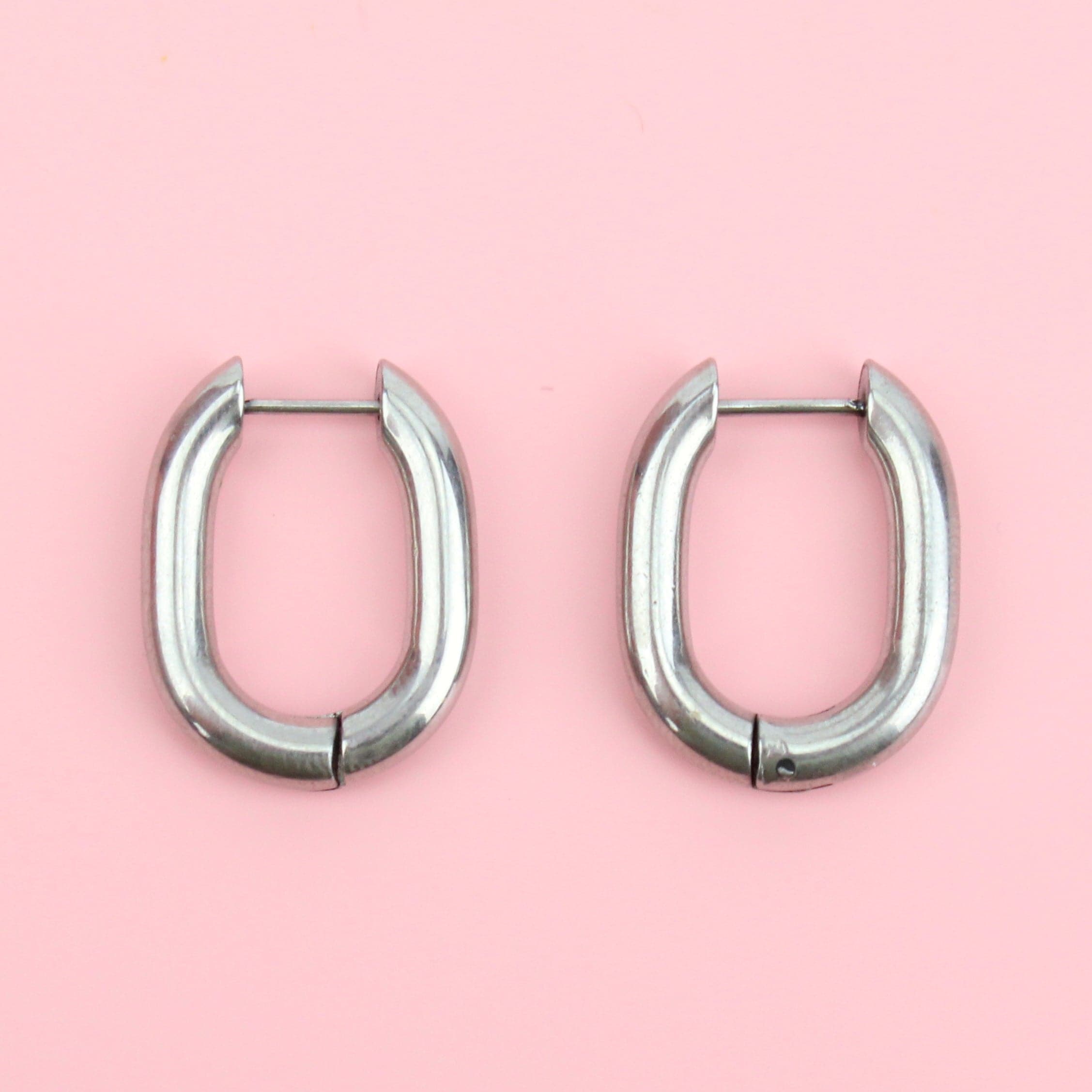 Chunky Oval Hoop Earrings